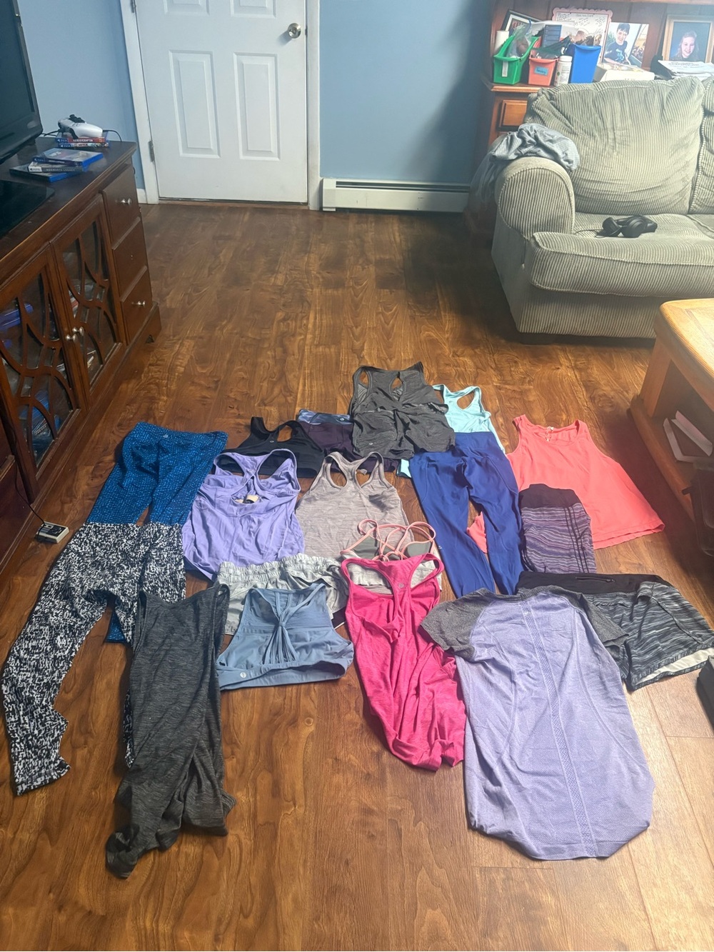 lululemon athletica bundle of 19 pieces sizes XS-Medium